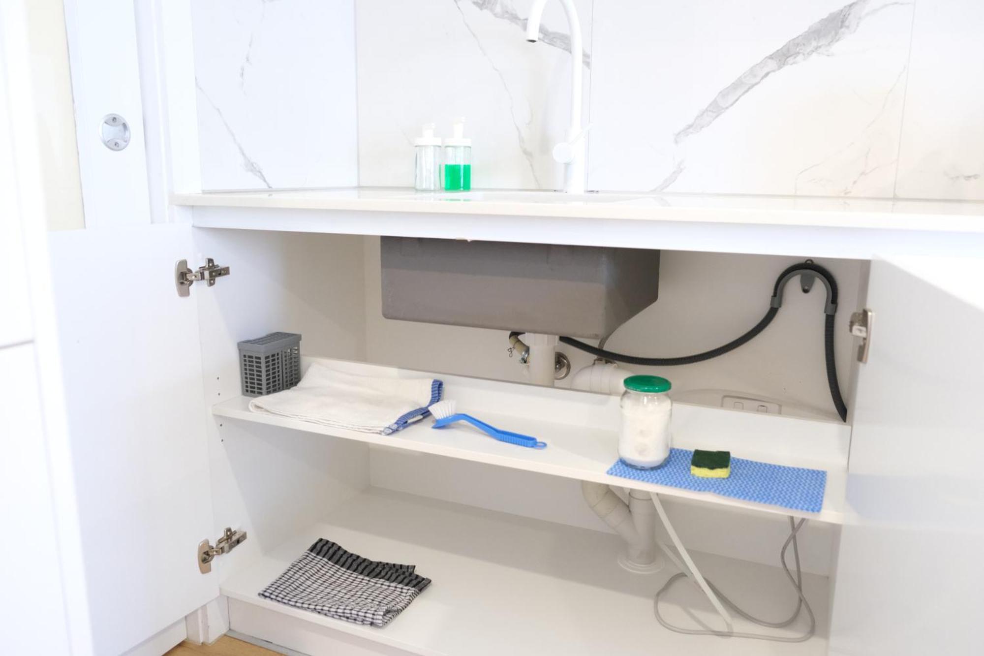 Cbd Japanese Retreat 2Br 1P Brekky Wifi Netflix Apartment แคนเบอร์รา ภายนอก รูปภาพ