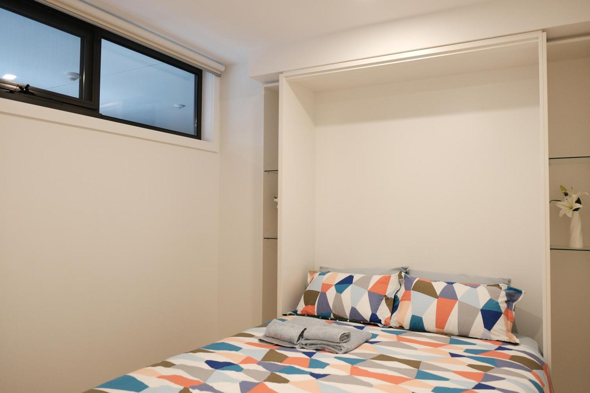 Cbd Japanese Retreat 2Br 1P Brekky Wifi Netflix Apartment แคนเบอร์รา ภายนอก รูปภาพ