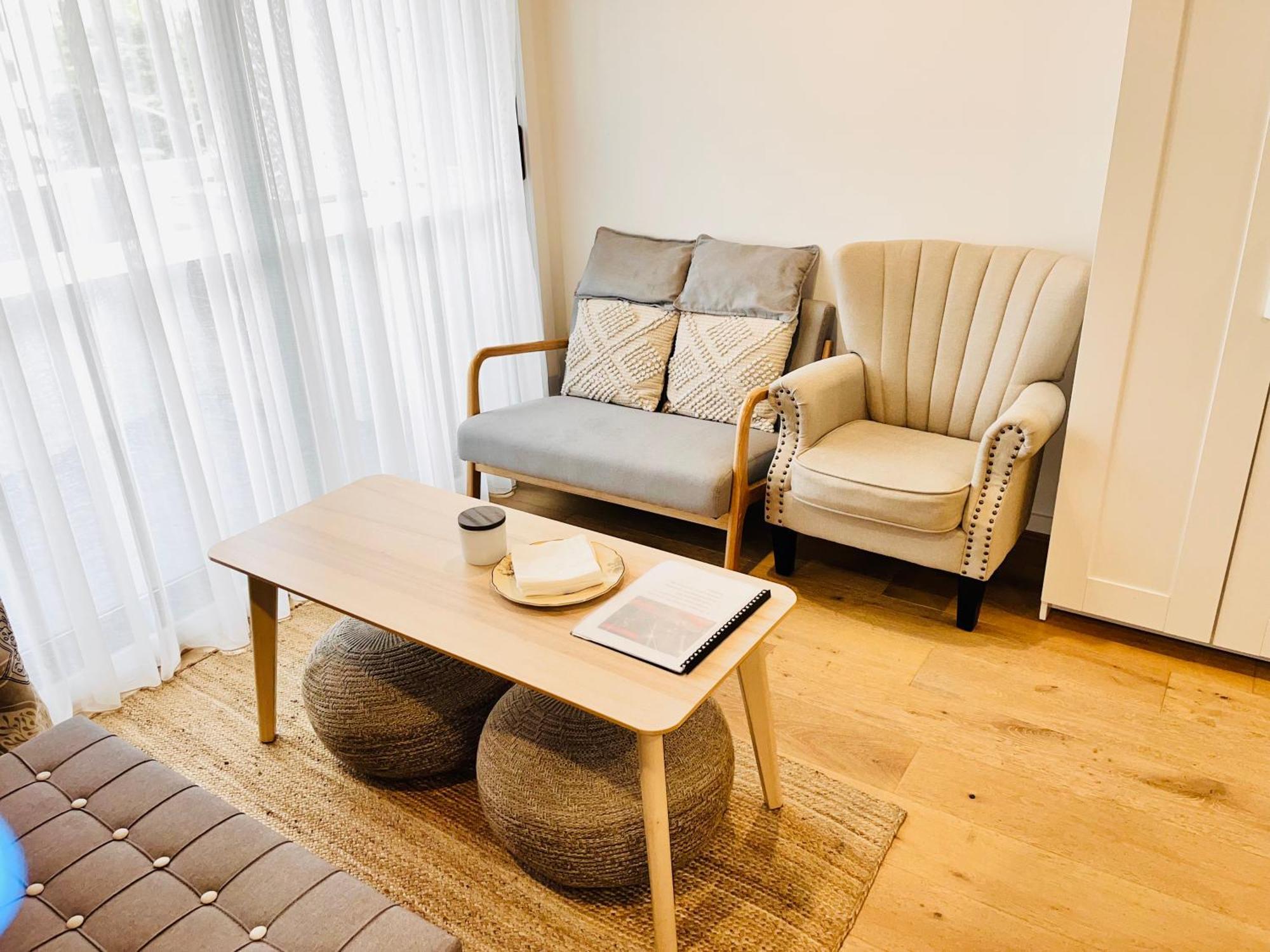 Cbd Japanese Retreat 2Br 1P Brekky Wifi Netflix Apartment แคนเบอร์รา ภายนอก รูปภาพ